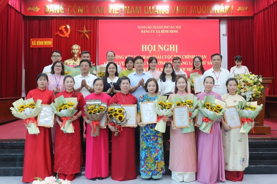 Xã Bình Minh: Trao 16 giải Cuộc thi chính luận bảo vệ nền tảng tư tưởng của Đảng