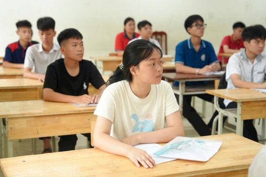Thi lớp 10 tại Hà Nội: Đề toán chất lượng, đánh giá đúng năng lực học sinh