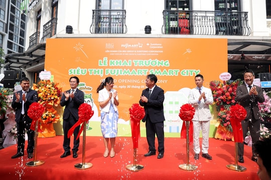 Fujimart khai trương siêu thị tại Vinhomes Smart City: Nâng cao trải nghiệm mua sắm phong cách Nhật Bản đến phía Tây Thủ đô