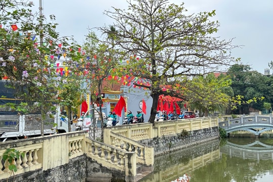 Từ quản lý hành chính đến quản trị phục vụ ở xã Ngọc Hồi