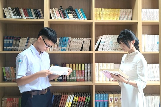 Giá sách giáo khoa năm học 2026-2027 giảm hơn 13%