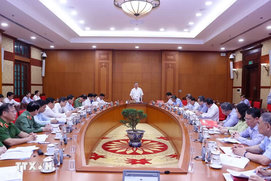 Tổng Bí thư, Chủ tịch nước Tô Lâm: Không để xã hội giàu lên về vật chất nhưng nghèo đi về văn hóa, đạo đức và các giá trị nhân văn