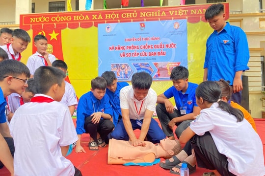 Câu lạc bộ sức khỏe tinh thần học đường: Phát huy vai trò “lá chắn” bảo vệ trẻ em trong kỷ nguyên số