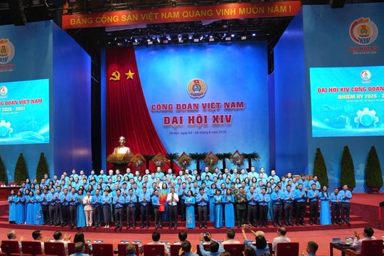 Đồng chí Nguyễn Anh Tuấn tái đắc cử Chủ tịch Tổng Liên đoàn Lao động Việt Nam khóa XIV