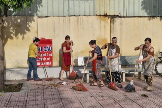 Phù Đổng quyết liệt “nói không” với đốt rác bừa bãi