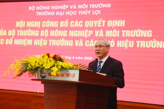 Giáo sư, tiến sĩ Nguyễn Trung Việt được bổ nhiệm giữ chức Hiệu trưởng Trường Đại học Thủy lợi
