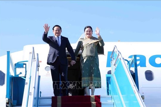 Thủ tướng Lào Sonexay Siphandone đến Hà Nội, bắt đầu thăm chính thức Việt Nam và dự AFF 2026
