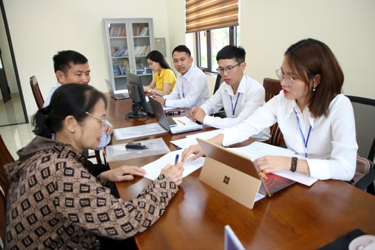 Một năm vận hành chính quyền địa phương hai cấp: Hà Nội đưa chính quyền gần dân hơn