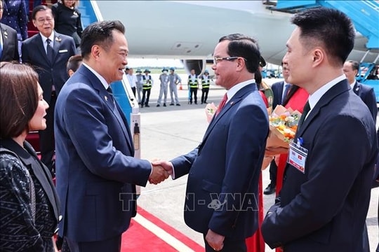 Thủ tướng Thái Lan đến Hà Nội, bắt đầu thăm chính thức Việt Nam và dự AFF 2026