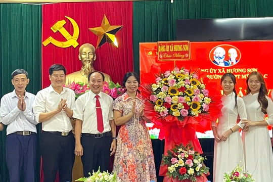 Ươm những “hạt giống đỏ” từ mái trường THPT Mỹ Đức C