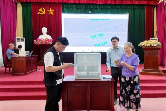 Xã An Khánh tổ chức bốc thăm ô đất tái định cư dự án Đường liên khu vực 8