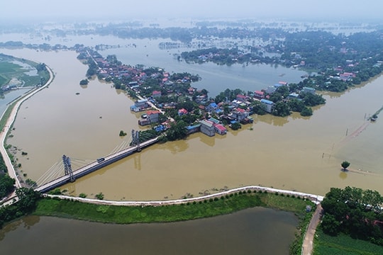 Hà Nội yêu cầu các xã, phường chủ động ứng phó lũ lên trên các sông