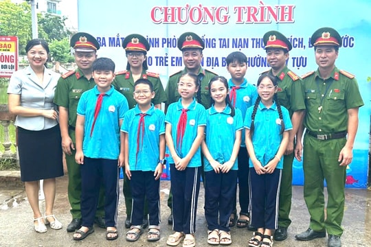 Phường Tây Tựu ra mắt mô hình phòng, chống đuối nước cho trẻ em trong dịp hè