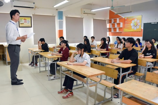 Hơn 129.000 thí sinh Hà Nội làm thủ tục dự thi tốt nghiệp THPT