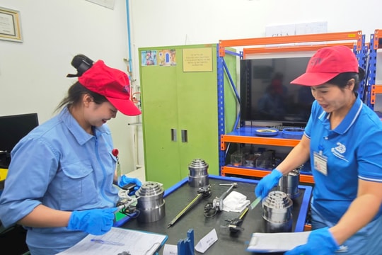 Sôi nổi hội thi tay nghề giỏi SHI(V)