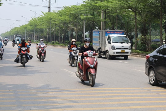 Hà Nội mưa dông, đề phòng lốc, sét, mưa đá