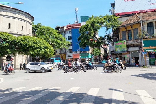 Bắc Bộ oi nóng, chiều tối và đêm có mưa dông rải rác