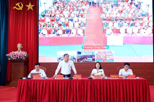 Cử tri kiến nghị xử lý ô nhiễm bãi rác Xuân Sơn, đầu tư hạ tầng phát triển khu vực Sơn Tây - Ba Vì