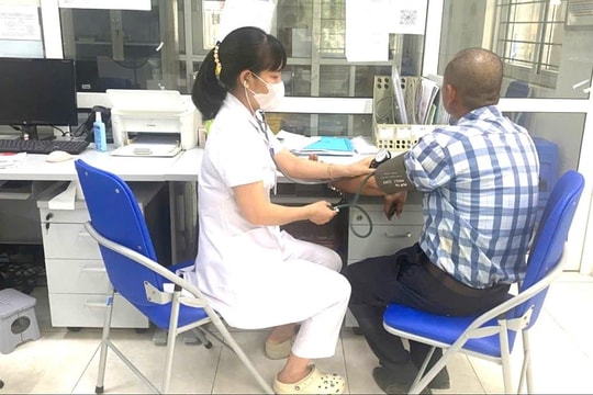 Hà Nội mở rộng "lá chắn" an sinh, vì sức khỏe người dân Bài 1: Bước đột phá trong chính sách an sinh Thủ đô