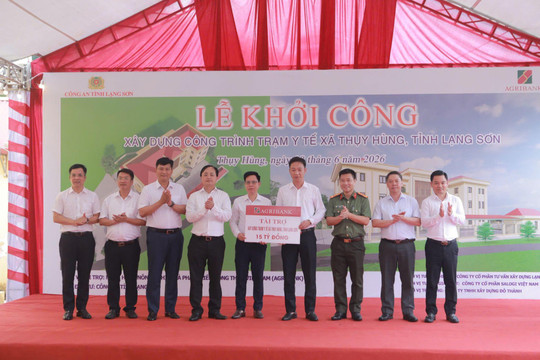 Agribank trao tặng 15 tỷ đồng cho hoạt động an sinh xã hội tại Lạng Sơn - Lan tỏa trách nhiệm cộng đồng nơi phên dậu Tổ quốc