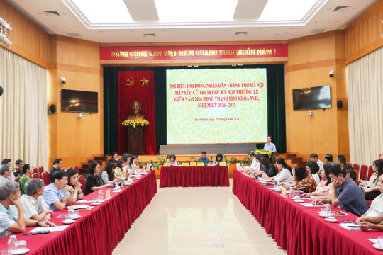 Đại biểu HĐND thành phố Hà Nội - Đơn vị bầu cử số 1 tiếp xúc cử tri