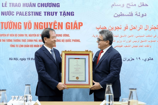 Lễ trao Huân chương của Nhà nước Palestine truy tặng Đại tướng Võ Nguyên Giáp