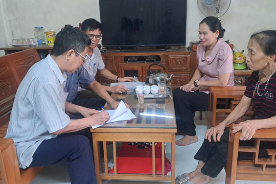 Xã Đan Phượng lấy ý kiến nhân dân về sắp xếp, tổ chức lại thôn, tổ dân phố