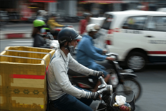 94% lao động ngoài trời gặp vấn đề sức khỏe do nắng nóng