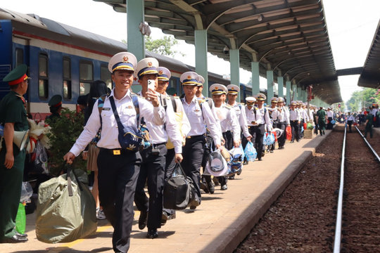 Giảm 30% giá vé tàu đối với quân nhân tại Đặc khu Trường Sa