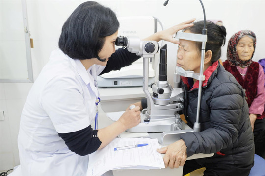 HÀ NỘI MỞ RỘNG “LÁ CHẮN” AN SINH VÌ SỨC KHỎE NGƯỜI DÂN Kỳ cuối: Xây dựng “lá chắn” an sinh y tế toàn diện
