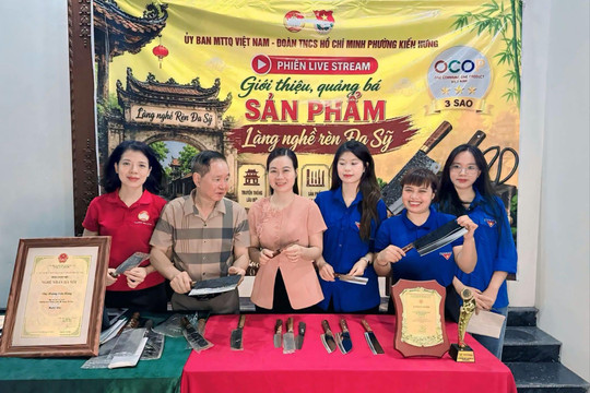 Người trẻ kể chuyện di sản trên không gian số, mở lối cho sản phẩm làng nghề