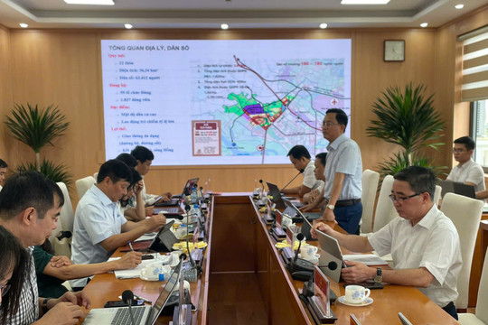 MTTQ thành phố Hà Nội giám sát thực hiện dân chủ ở cơ sở tại xã Tiến Thắng