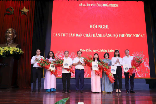 Hội nghị Ban Chấp hành Đảng bộ phường Hoàn Kiếm lần thứ 6