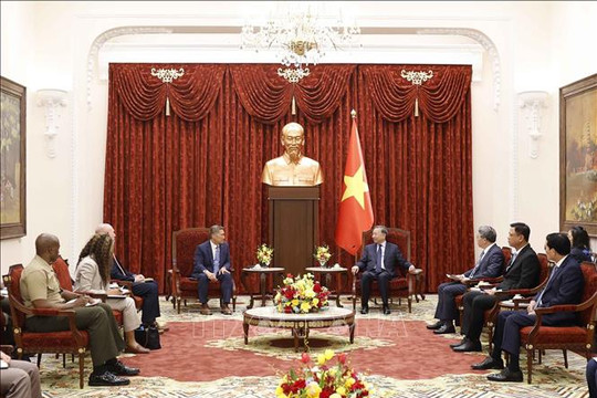 Tổng Bí thư, Chủ tịch nước Tô Lâm tiếp Quyền Bộ trưởng Hải quân Hoa Kỳ Hùng Cao