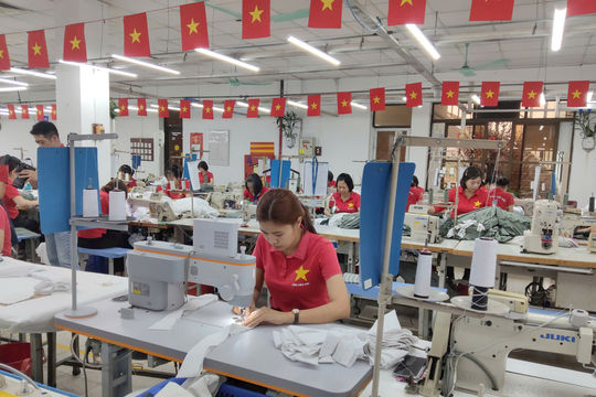 Áp lực bủa vây ngành dệt may, tháo gỡ các điểm nghẽn