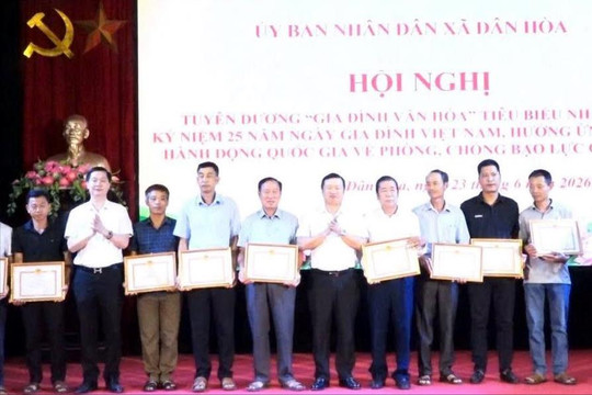Xã Dân Hoà: Tuyên dương 27 gia đình văn hoá tiêu biểu