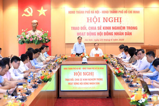 HĐND thành phố Hà Nội và HĐND thành phố Hồ Chí Minh tăng cường phối hợp trao đổi kinh nghiệm