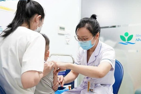 Nguy cơ biến chứng sởi tăng cao ở trẻ mắc bệnh nền