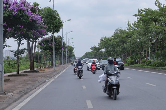 Hà Nội mưa dông, nền nhiệt giảm