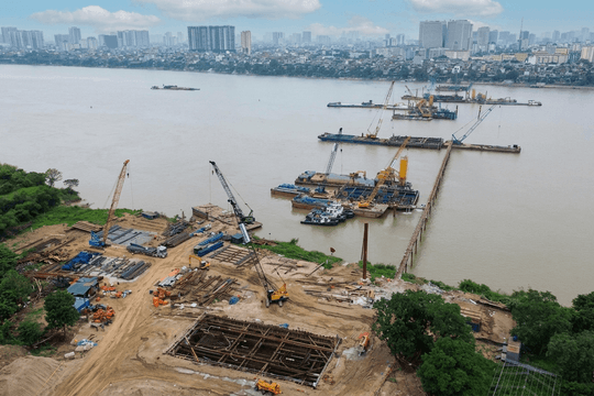 7 dự án cầu vượt sông Hồng tăng tốc thi công