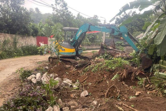 Lan tỏa tinh thần vì cộng đồng từ một tấm gương hiến đất mở đường