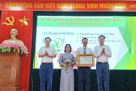 Xã Ngọc Hồi: Tuyên dương 17 gia đình văn hóa tiêu biểu năm 2026