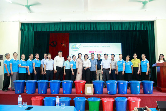 Phụ nữ Đại Xuyên đẩy mạnh chuyển đổi số, bảo vệ môi trường