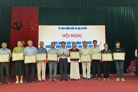 Xã Đại Xuyên tuyên dương 46 gia đình văn hóa tiêu biểu nhân ngày Gia đình Việt Nam