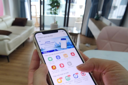 Hà Nội triển khai các nhiệm vụ trọng tâm về phát triển kinh tế số, xã hội số