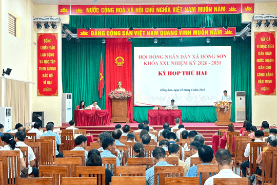 Kỳ họp thứ 2 HĐND xã Hồng Sơn: Thông qua nhiều nghị quyết quan trọng