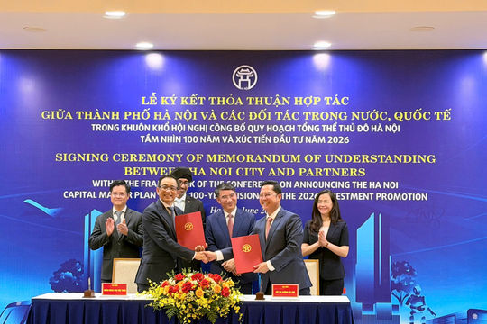 Hà Nội ký hợp tác thu hút đầu tư với Ngân hàng UOB Việt Nam và Tập đoàn Central Retail