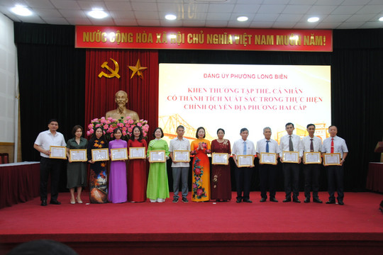 Chuyển biến mạnh mẽ sau một năm thực hiện chính quyền địa phương hai cấp ở Long Biên