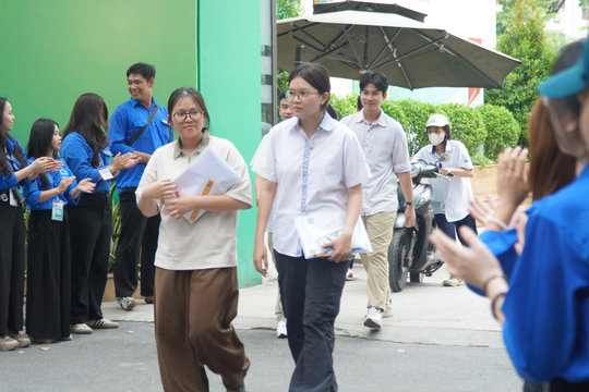 Chọn ngành theo đam mê hay theo cơ hội việc làm?