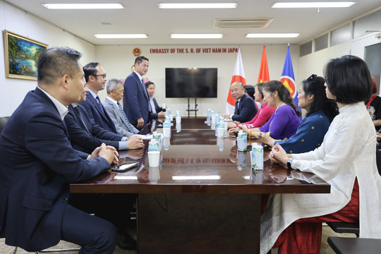 Hà Nội tăng cường kết nối xúc tiến thương mại làng nghề tại Nhật Bản
